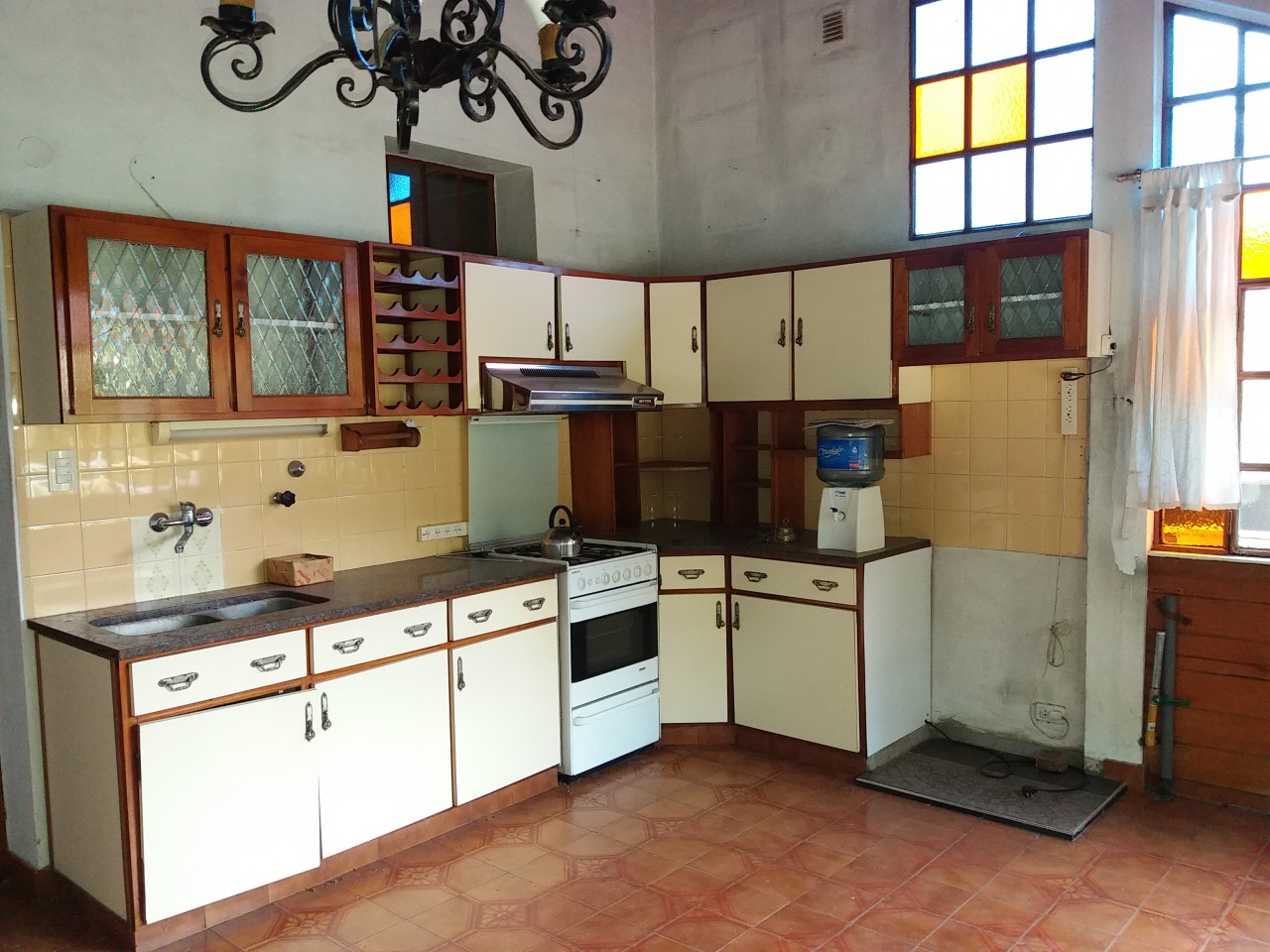 CASA 4 AMBIENTES - BERUTTI AL 1400 - DEL VISO