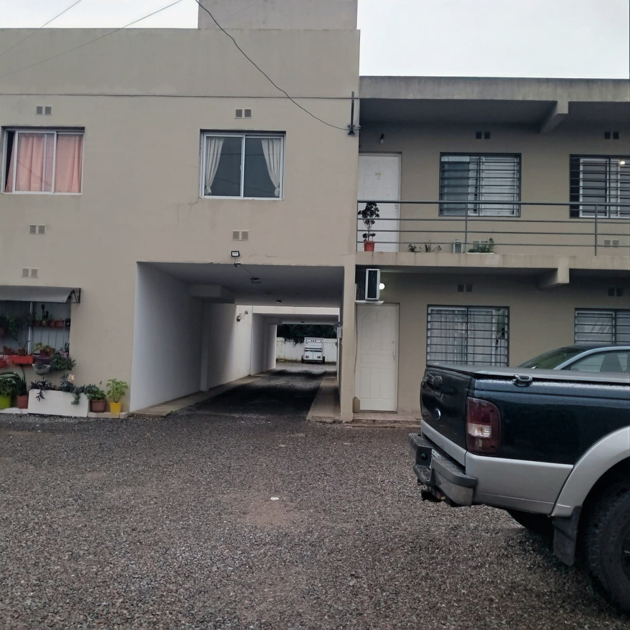 HERMOSO 2 AMBIENTES, COMPLEJO "LAS MORAS".