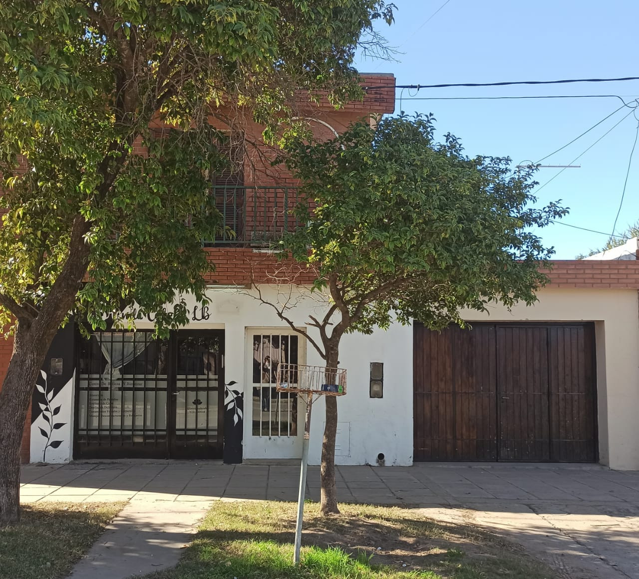 CASA MAS DEPTO EN RIO SEGUNDO