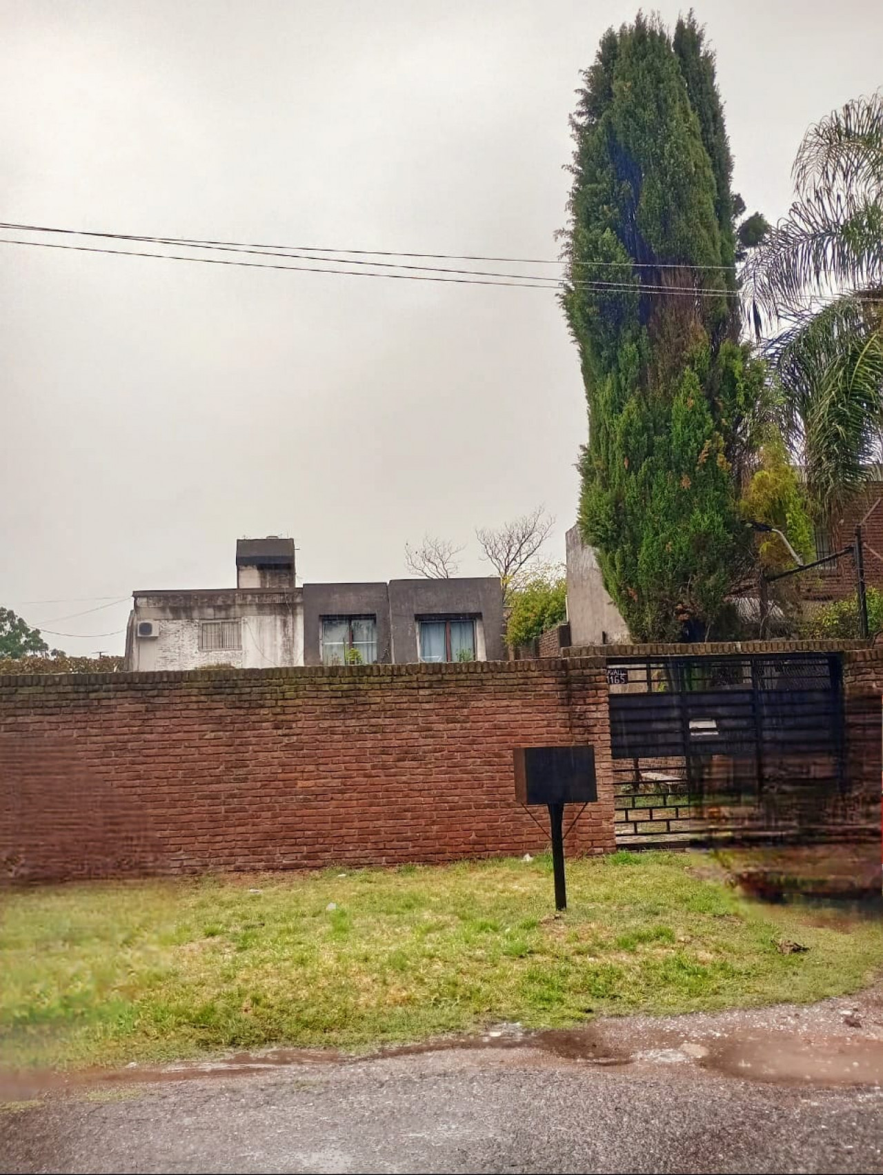 Imperdible Lote con Mejoras en José C Paz!